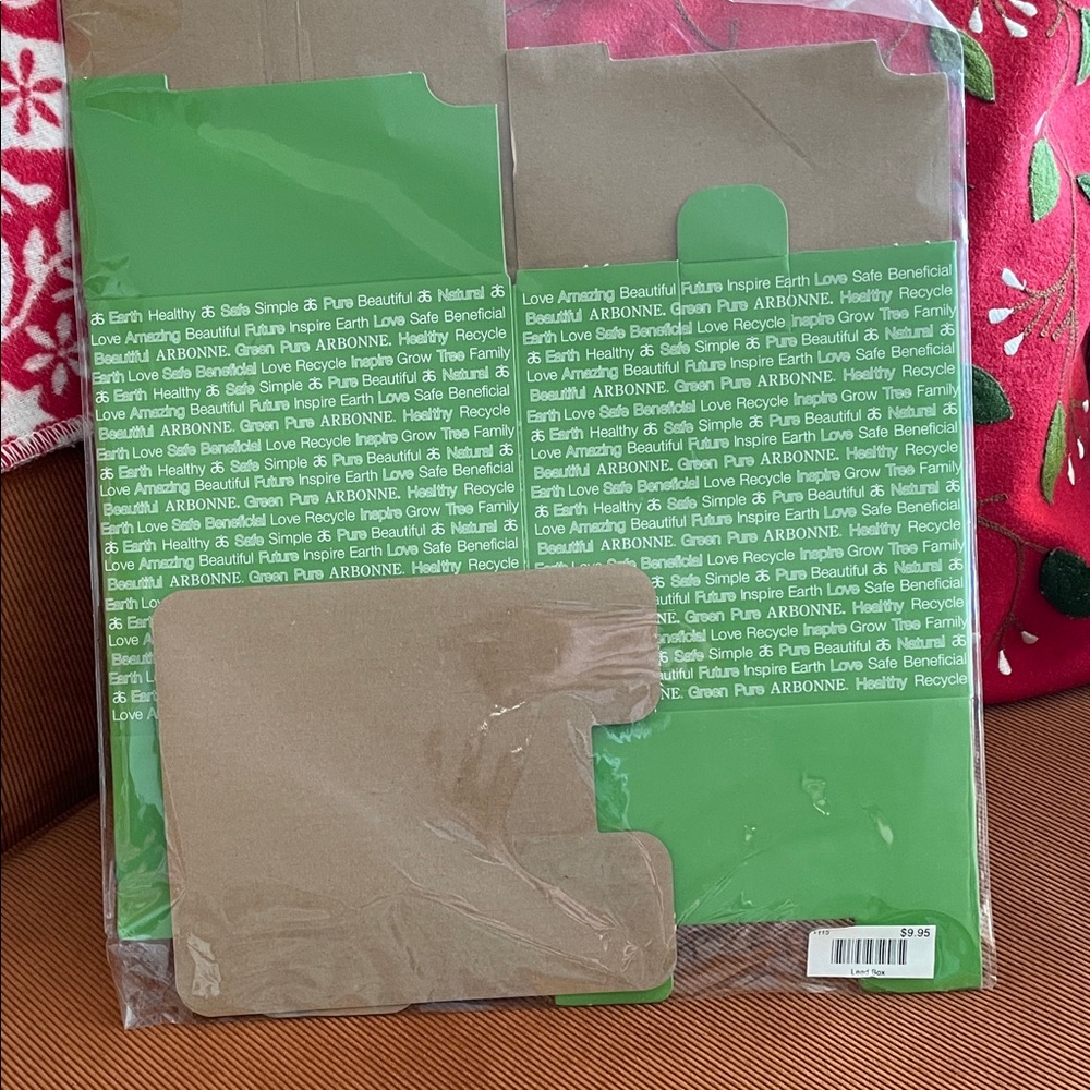 NWT Arbonne Eco-Friendly Lead Box